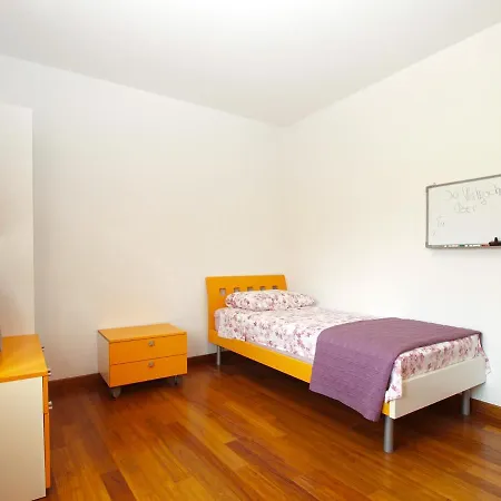 Isabella 2103 Holiday home