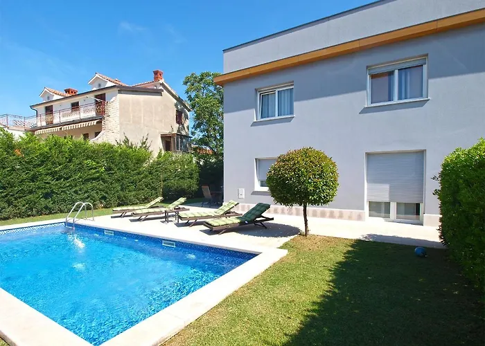 Isabella 2103 * פולה