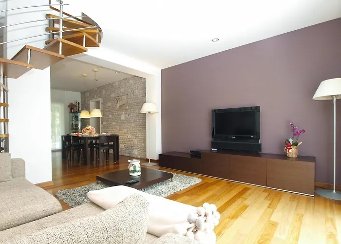 Vikendica Isabella 2103 Pula