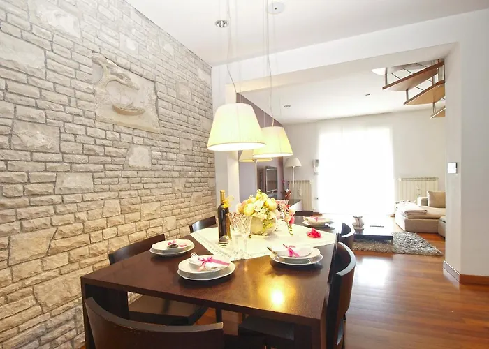 Vikendica Isabella 2103 *